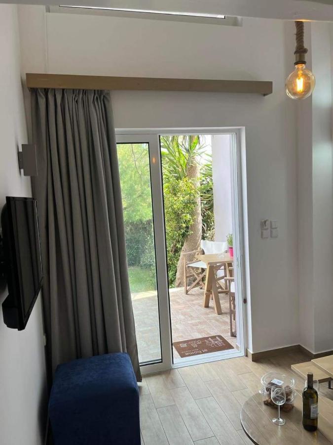 Oasis Rooms Caristo Exterior foto